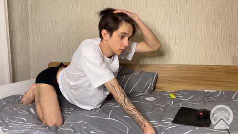 Yoo Dee Ohh online show from 28, 1, 2025