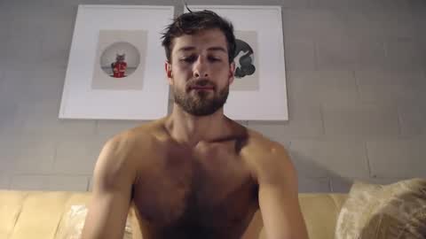 Yoooups online show from 2, 11, 2025