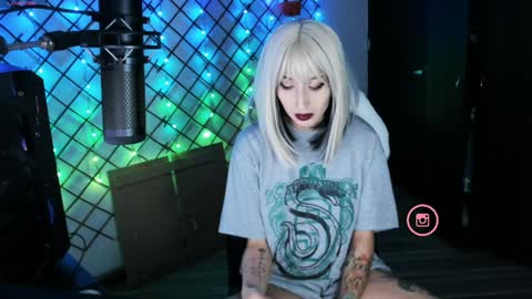 Snapshot of yoshino_san chatting on 5, 1, 2025 you can call me Andy or yoshi 3 online show from 5, 1, 2025