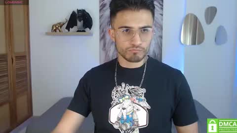 yoshy_man online show from 25, 1, 2025