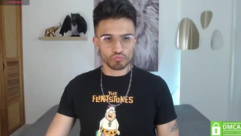 yoshy_man online show from 26, 1, 2025