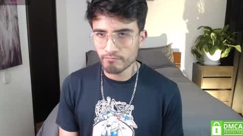 yoshy_man online show from 10, 10, 2025