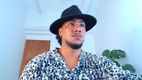 Enzo online show from 30, 1, 2025