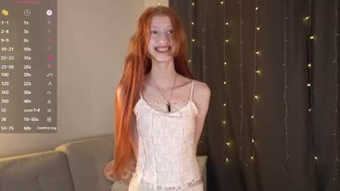 Elizabeth brunette -- Darline blonde  online show from 9, 7, 2026