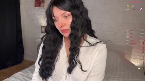 Snapshot of youandi___ chatting on 3, 4, 2026 Massage Studio online show from 3, 4, 2026