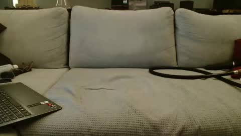 Snapshot of youboyvie chatting on 30, 10, 2025 Rob online show from 30, 10, 2025