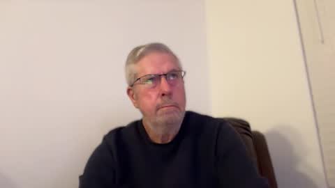 Snapshot of yougogirl_3 chatting on 4, 2, 2025 Colorado Guy Straight online show from 4, 2, 2025