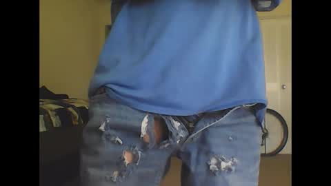 Snapshot of youneverknowimight2 chatting on 4, 12, 2024 kindahorny online show from 4, 12, 2024