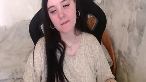 your_8a8y online show from 28, 3, 2026