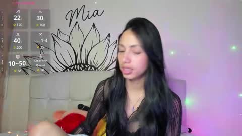 mia3 online show from 10, 2, 2025