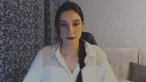 Snapshot of your_best_foxxx chatting on 6, 2, 2025 Milla online show from 6, 2, 2025