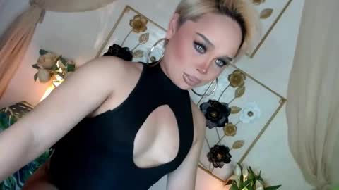 your_blondy_babe online show from 6, 8, 2026