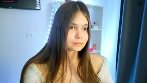 Snapshot of your_casual_vibes chatting on 17, 6, 2026 Julia Next stream online show from 17, 6, 2026