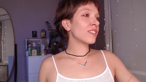 Alex and Kris long hair online show from 14, 10, 2025