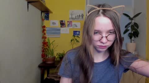 Leslie online show from 28, 12, 2024