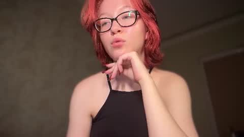 Snapshot of your_moonlight_ chatting on 23, 6, 2026 Mia online show from 23, 6, 2026