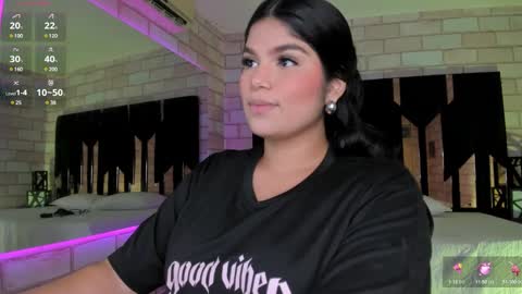 Evelin  online show from 9, 1, 2025