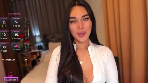 Snapshot of your_other_halfxx chatting on 30, 5, 2026 Miss Larah online show from 30, 5, 2026
