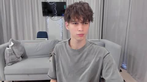 Snapshot of your_shy_guy chatting on 17, 1, 2025 your_shy_guy online show from 17, 1, 2025