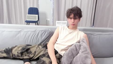 Snapshot of your_shy_guy chatting on 20, 1, 2025 your_shy_guy online show from 20, 1, 2025