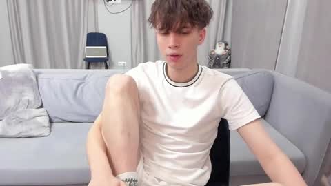 Snapshot of your_shy_guy chatting on 5, 2, 2025 your_shy_guy online show from 5, 2, 2025