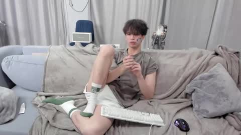 Snapshot of your_shy_guy chatting on 11, 3, 2025 your_shy_guy online show from 11, 3, 2025