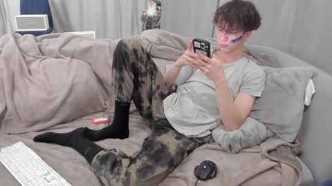 Snapshot of your_shy_guy chatting on 12, 3, 2025 your_shy_guy online show from 12, 3, 2025