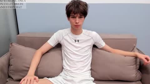 Snapshot of your_shy_guy chatting on 26, 9, 2025 your_shy_guy online show from 26, 9, 2025