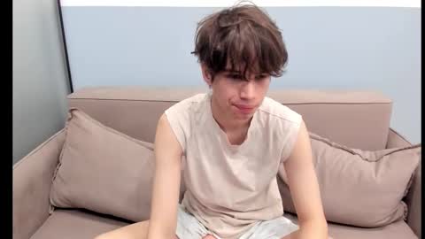 Snapshot of your_shy_guy chatting on 1, 10, 2025 your_shy_guy online show from 1, 10, 2025