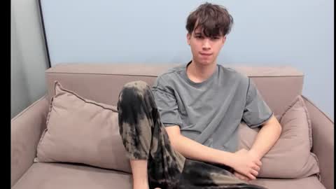 Snapshot of your_shy_guy chatting on 18, 10, 2025 your_shy_guy online show from 18, 10, 2025