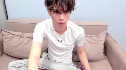 Snapshot of your_shy_guy chatting on 5, 12, 2025 your_shy_guy online show from 5, 12, 2025