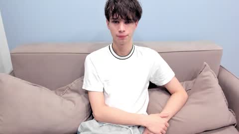 Snapshot of your_shy_guy chatting on 4, 2, 2026 your_shy_guy online show from 4, 2, 2026