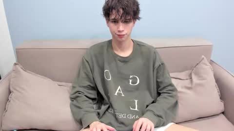 Snapshot of your_shy_guy chatting on 16, 2, 2026 your_shy_guy online show from 16, 2, 2026