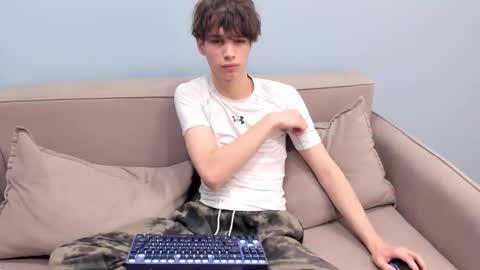 Snapshot of your_shy_guy chatting on 26, 2, 2026 your_shy_guy online show from 26, 2, 2026