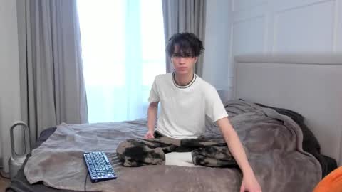 Snapshot of your_shy_guy chatting on 2, 3, 2026 your_shy_guy online show from 2, 3, 2026