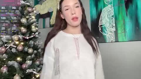 Snapshot of your_sweet_angel_ chatting on 17, 12, 2025 Mia online show from 17, 12, 2025