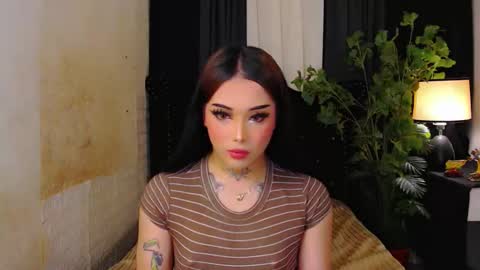 Snapshot of yourasiancockisontop chatting on 26, 11, 2025 kim online show from 26, 11, 2025