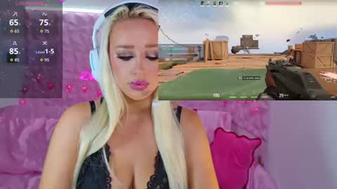 Snapshot of yourblonde_doll chatting on 16, 7, 2026 YourBlondeDoll online show from 16, 7, 2026
