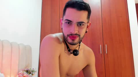 YOURBOYNEXTDOOR online show from 6, 12, 2024