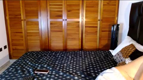 Snapshot of yourcouplehot chatting on 15, 11, 2025 yourcouplehot online show from 15, 11, 2025