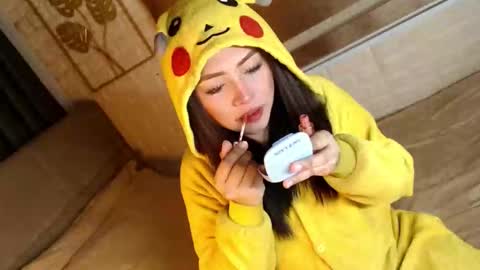 JEN  online show from 26, 10, 2025