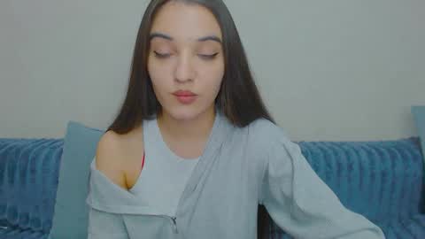 Snapshot of yourdreammary chatting on 16, 10, 2025 Adele online show from 16, 10, 2025