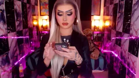 Kath Harper online show from 4, 12, 2025