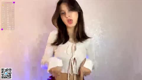 Emilia online show from 3, 3, 2026