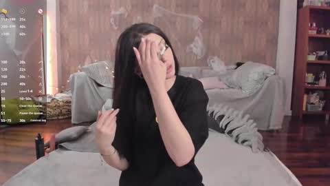 Mary online show from 2, 11, 2025