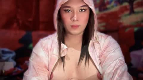 Snapshot of yourfairy_amoreen chatting on 1, 12, 2025 yourfairy_amoreen online show from 1, 12, 2025