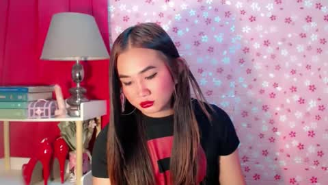 Snapshot of yourfavoratequinn chatting on 4, 10, 2025 Quinn online show from 4, 10, 2025