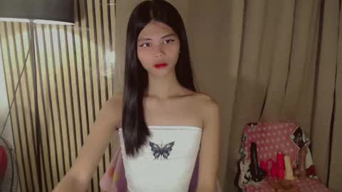 Snapshot of yourfavoratevivian chatting on 6, 2, 2026 Vivian online show from 6, 2, 2026