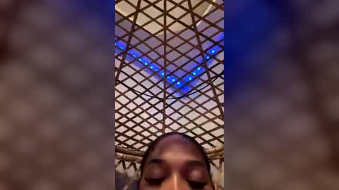 yourfavoritex3 online show from 25, 7, 2026