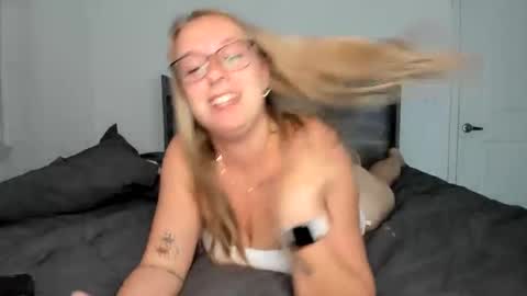 Amanda Ivy online show from 2, 10, 2025